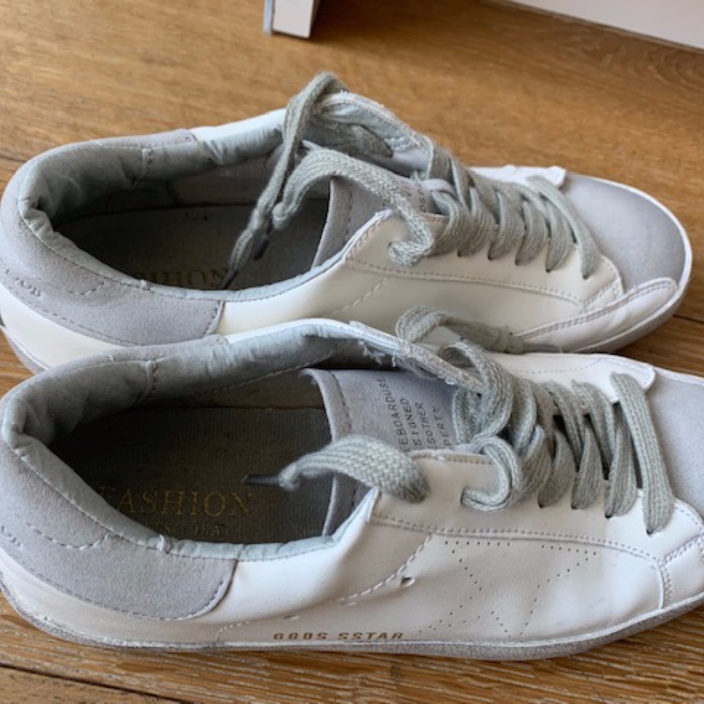 Golden Goose Dupe star sneaker size 8.5